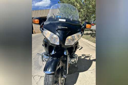 2001 Honda GOLD WING 1800 in tomball TX