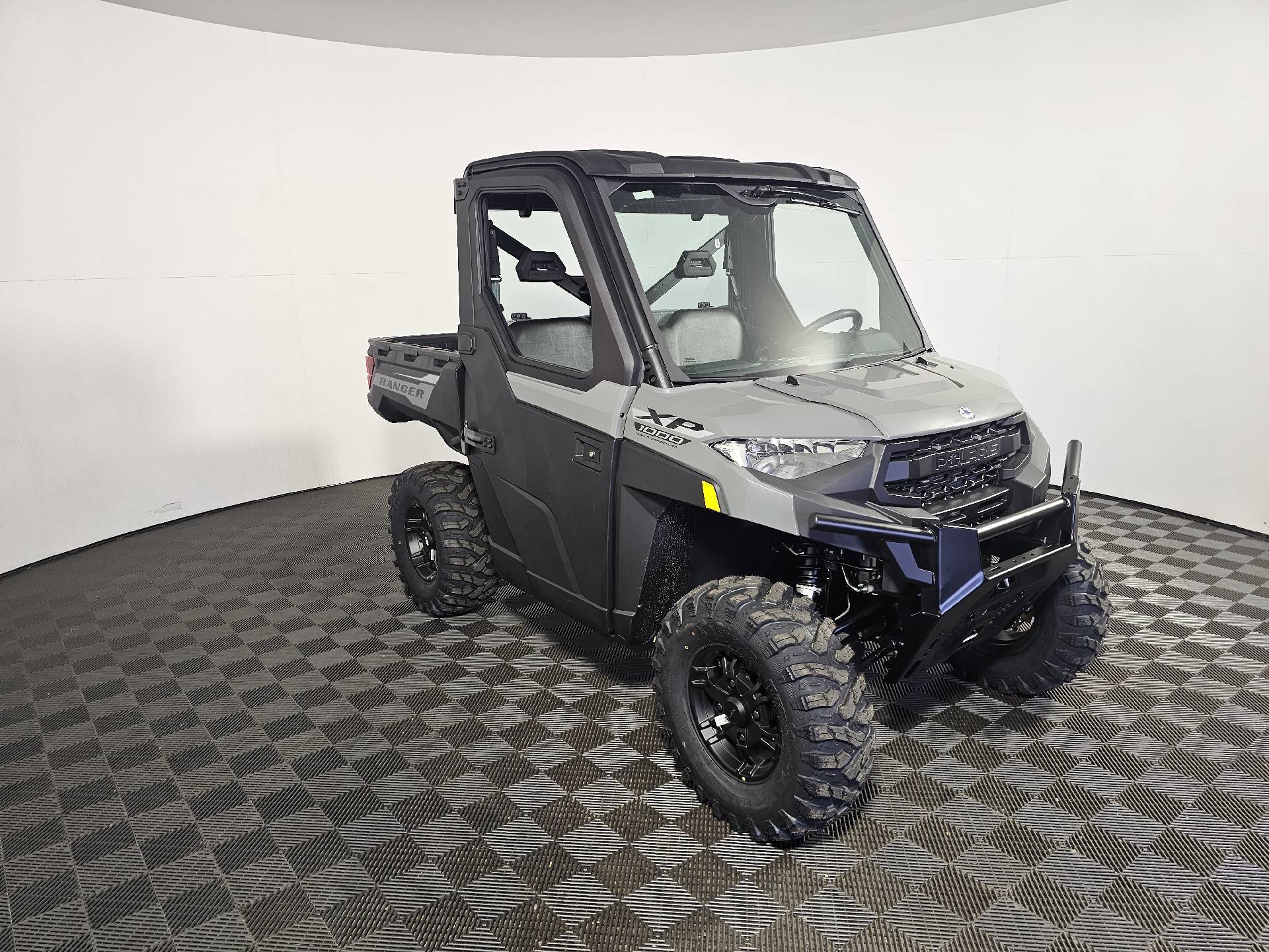 2027 Polaris RANGER XP 1000 CAB BASE in athens OH