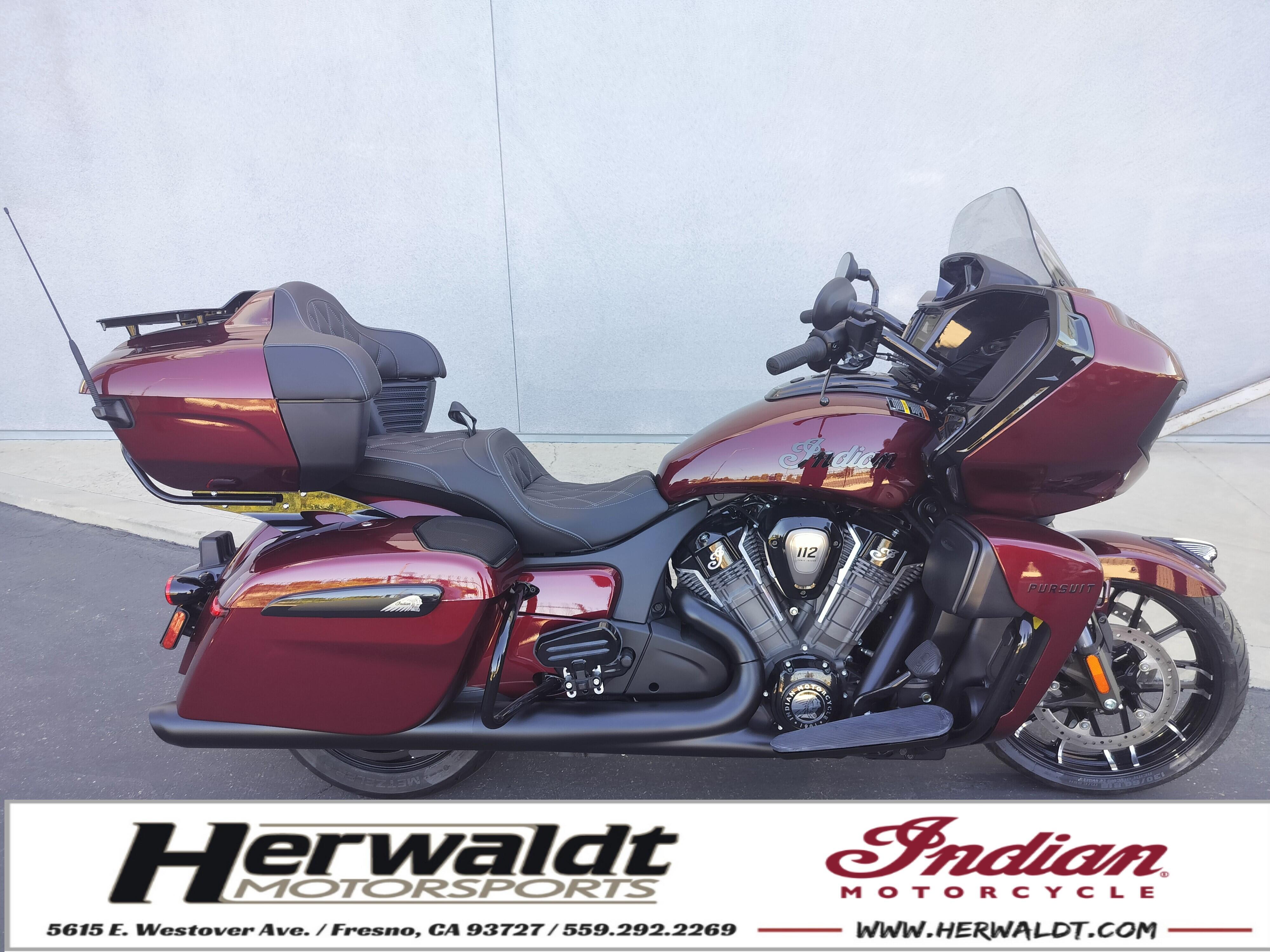 2026 Indian Motorcycle Pursuit Dark Horse with 112 & PowerBand Audio Package DARK HORSE WITH POWERBAND AUDIO PACKAGE in Fresno, CA