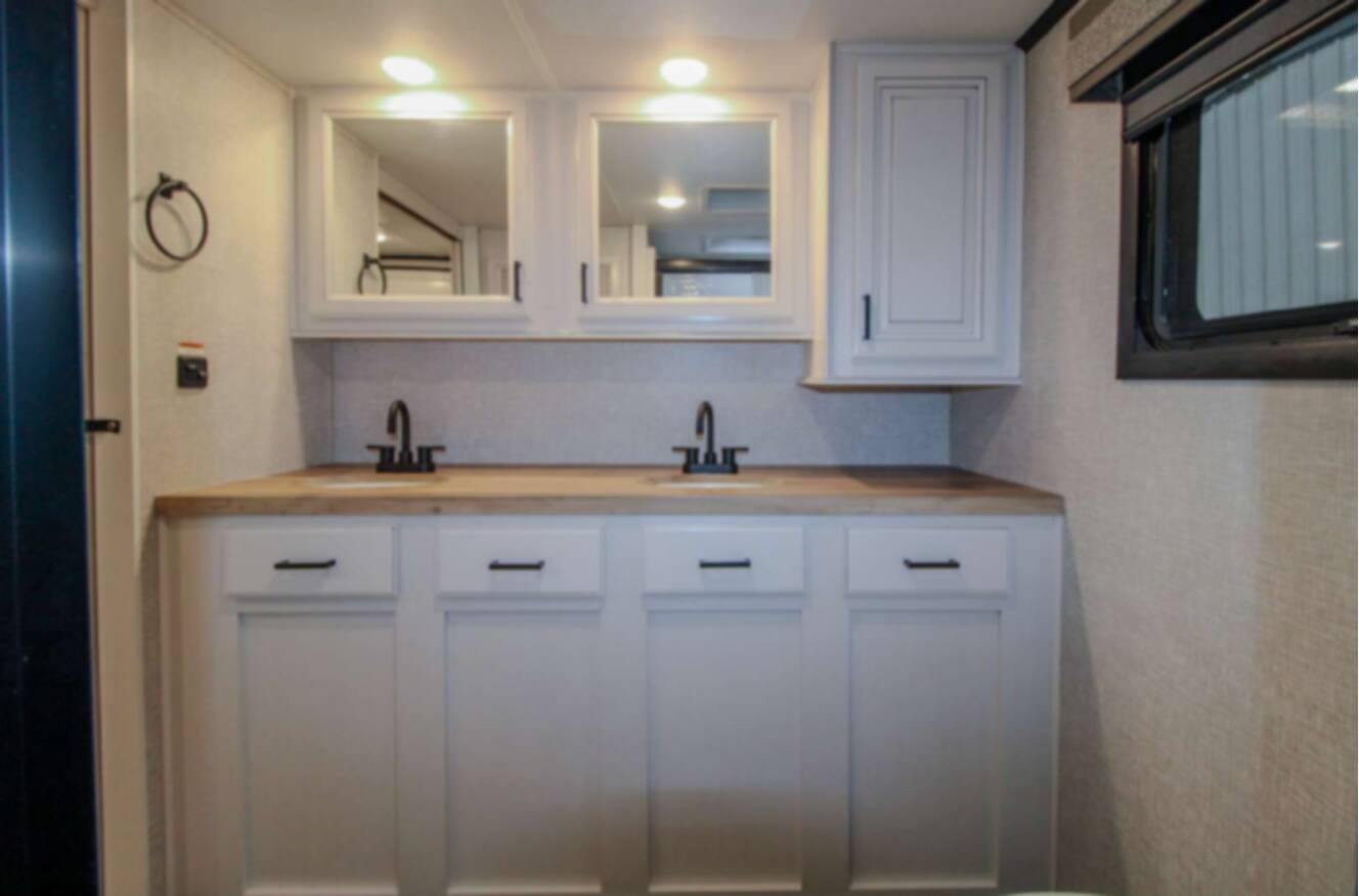 A photo of this 2024 Highland Ridge OPEN RANGE 373RBS