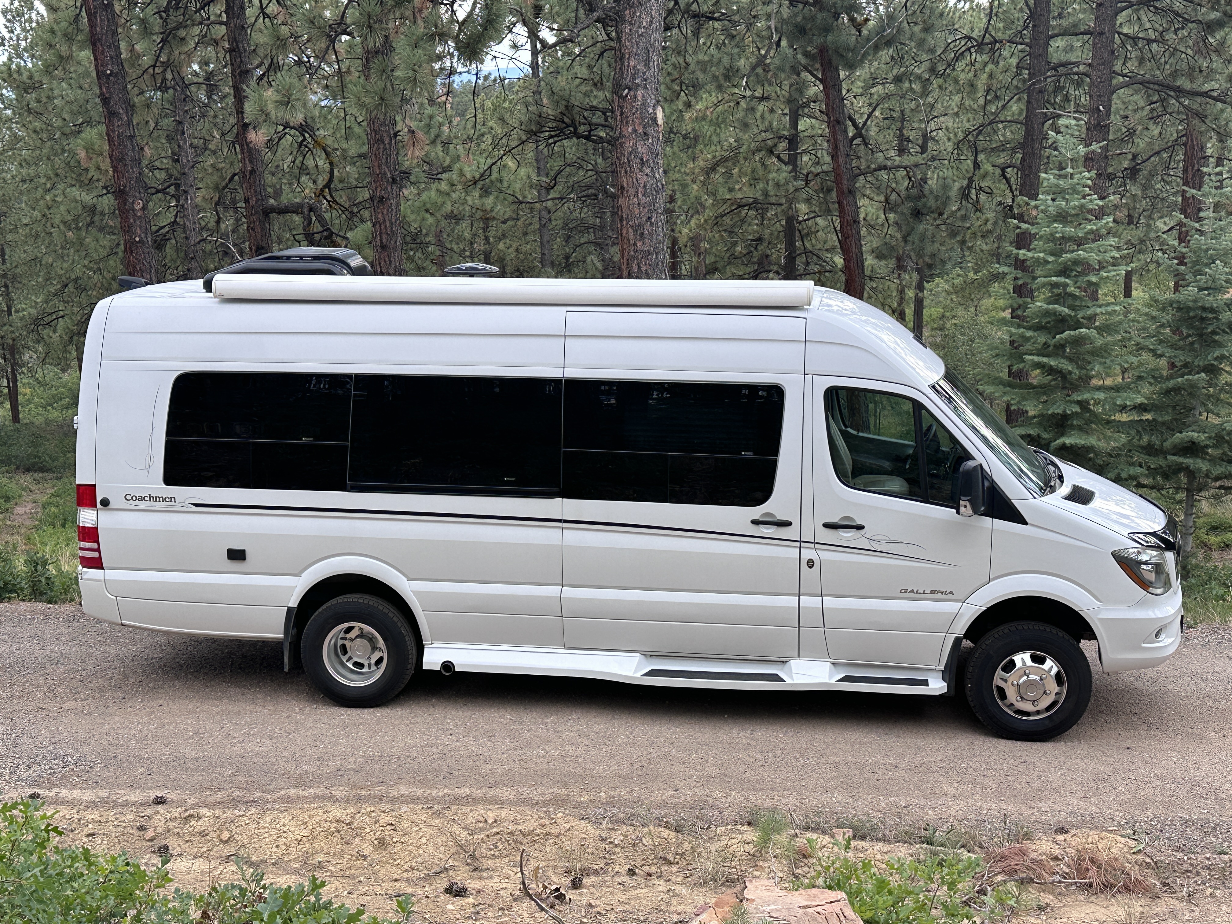 2019 Coachmen GALLERIA 24Q RV