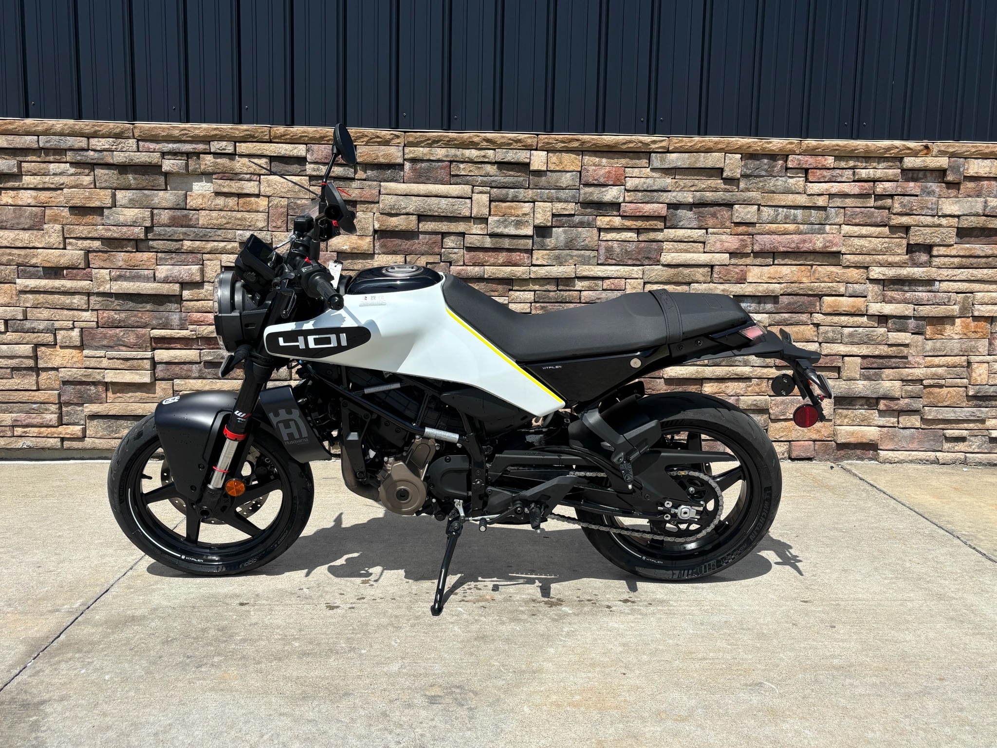2024 Husqvarna Svartpilen 401 401 in Columbia, MO