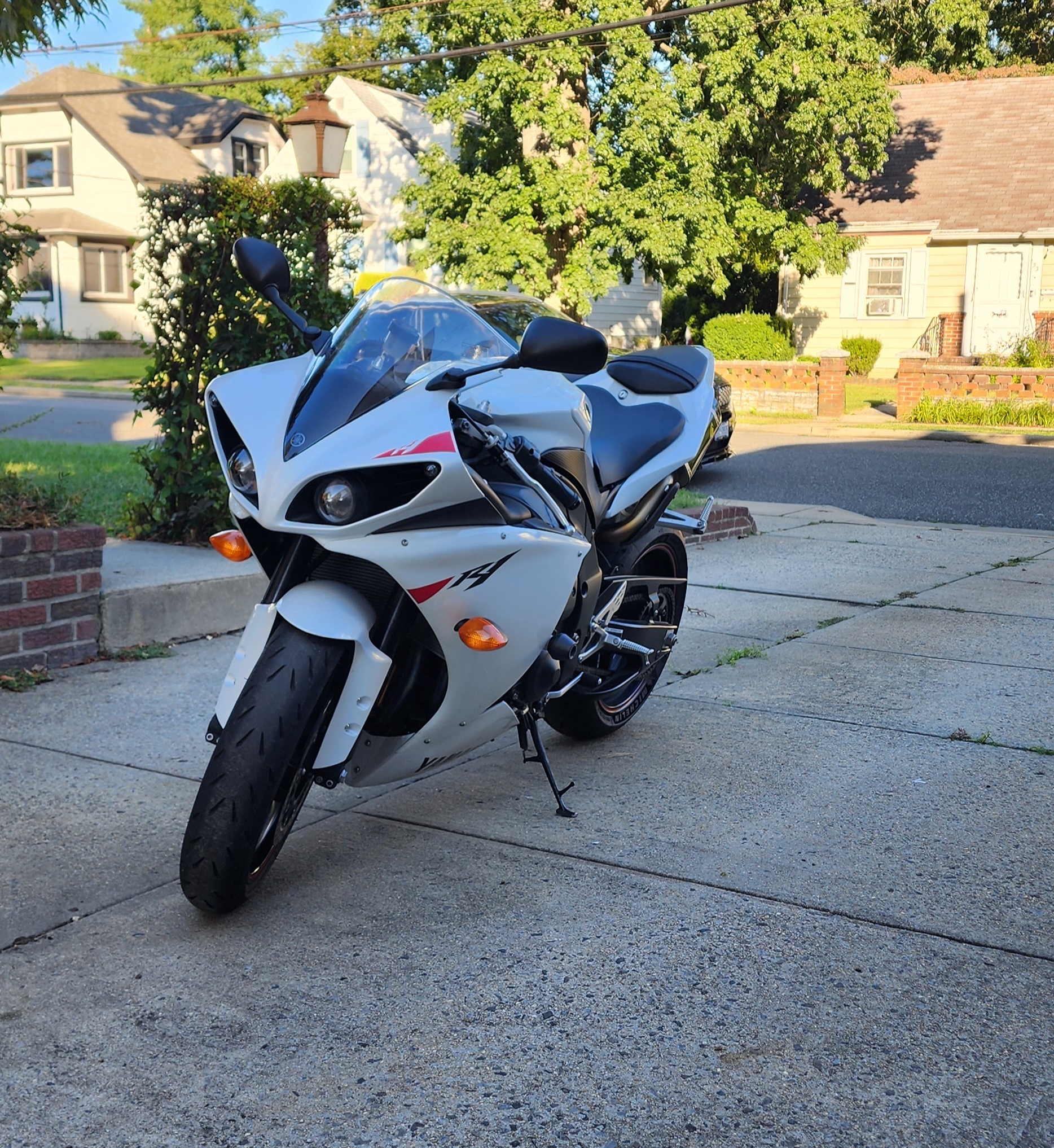 2010 Yamaha YZF R1 R1 in Valley Stream, NY