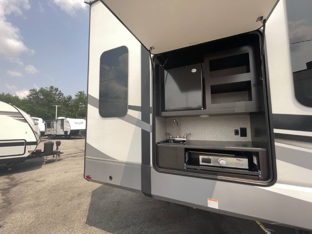 2022 Highland Ridge OPEN RANGE 284RLS RV
