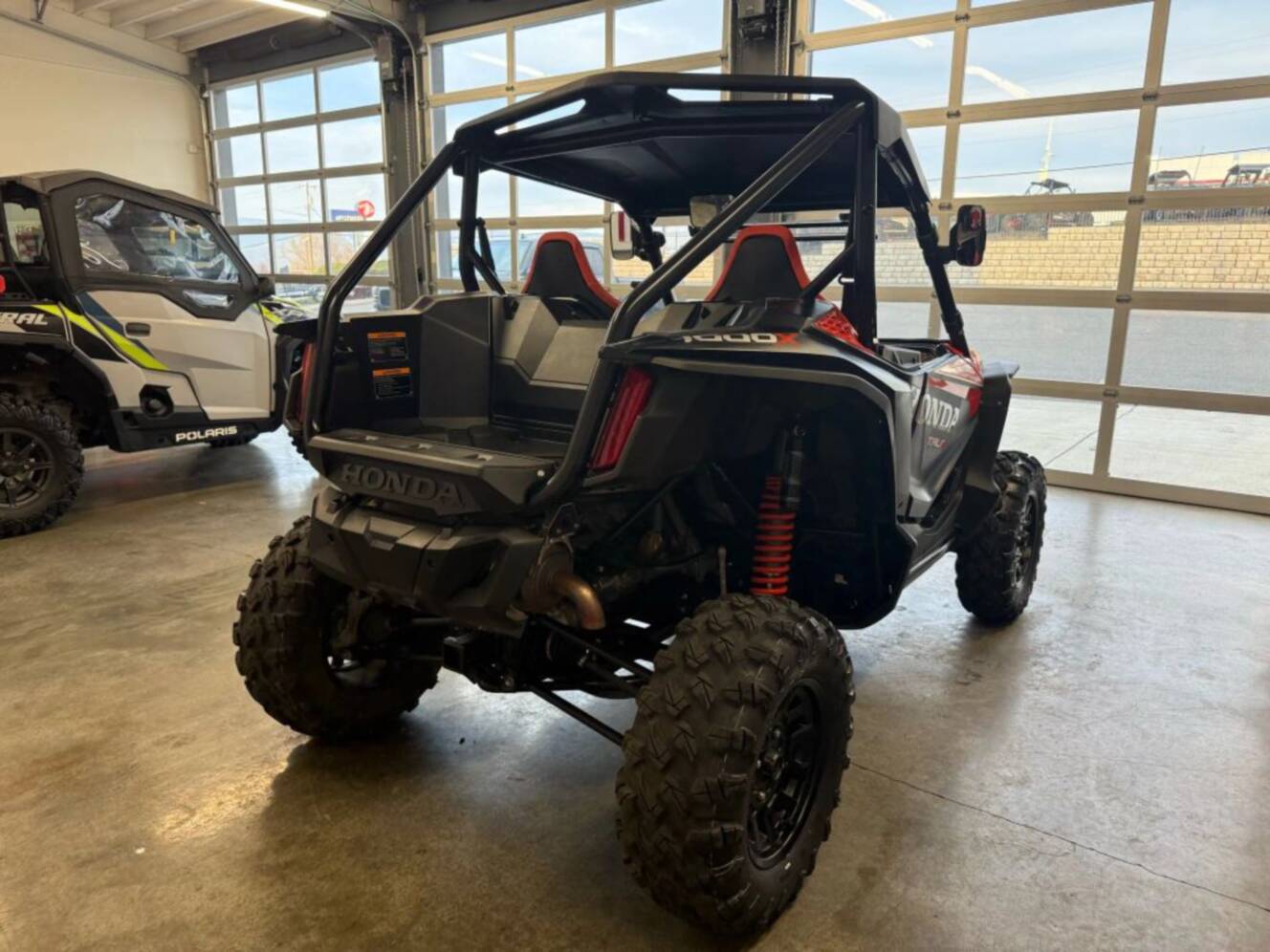 A photo of this 2022 Honda TALON 1000X