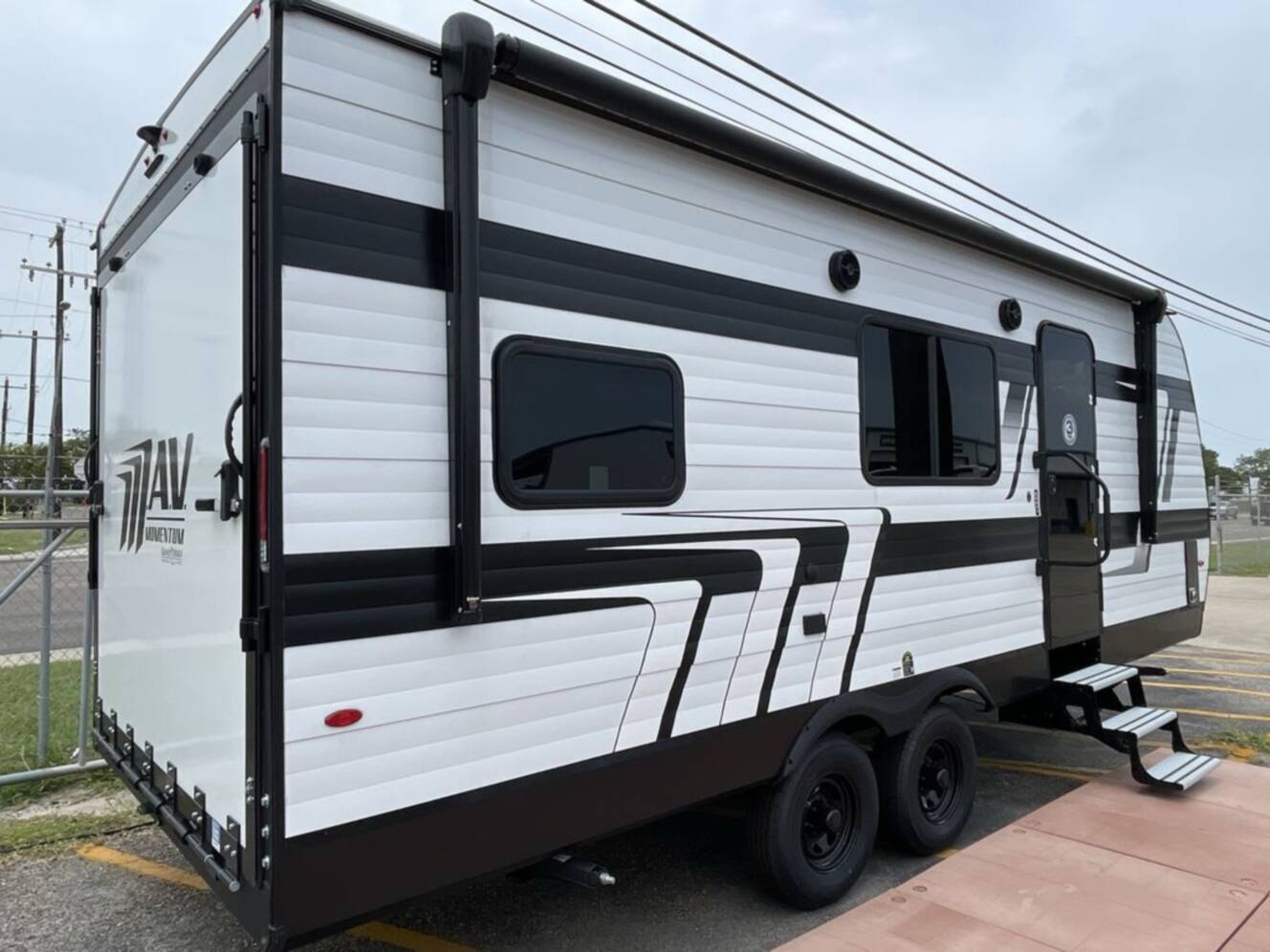 A photo of this 2024 Grand Design Momentum MAV22