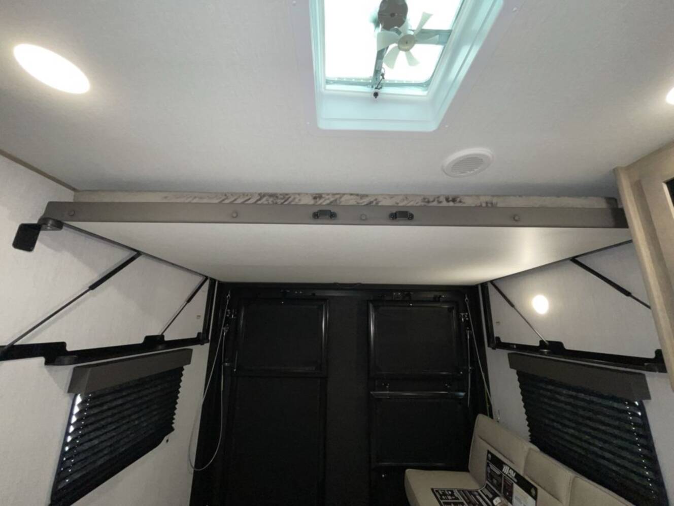 A photo of this 2024 Grand Design Momentum MAV22