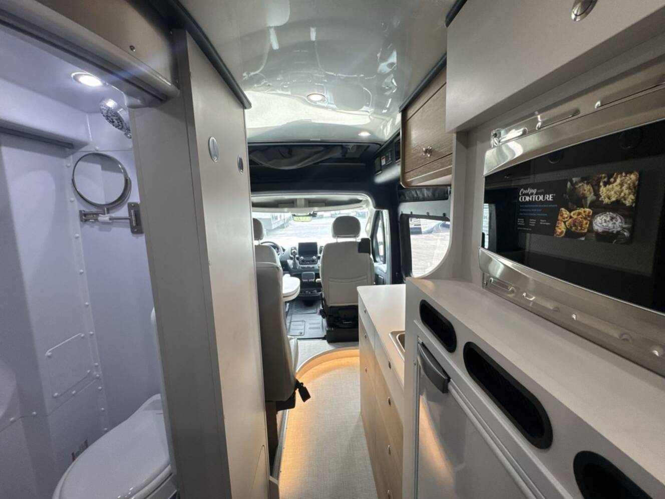 A photo of this 2026 Airstream Rangeline Rangeline