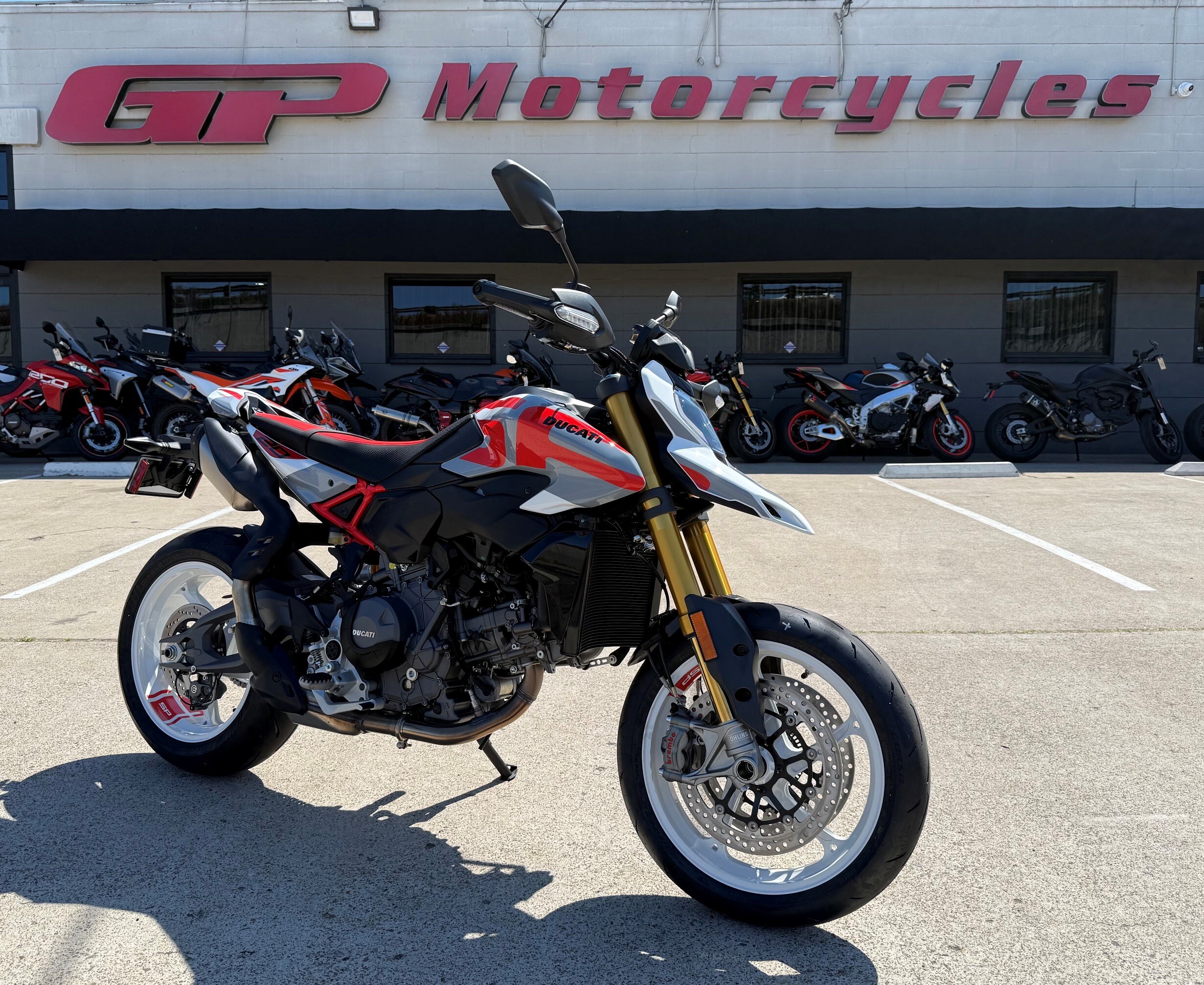 2027 Ducati HYPERMOTARD V2 SP SP in San Diego, CA