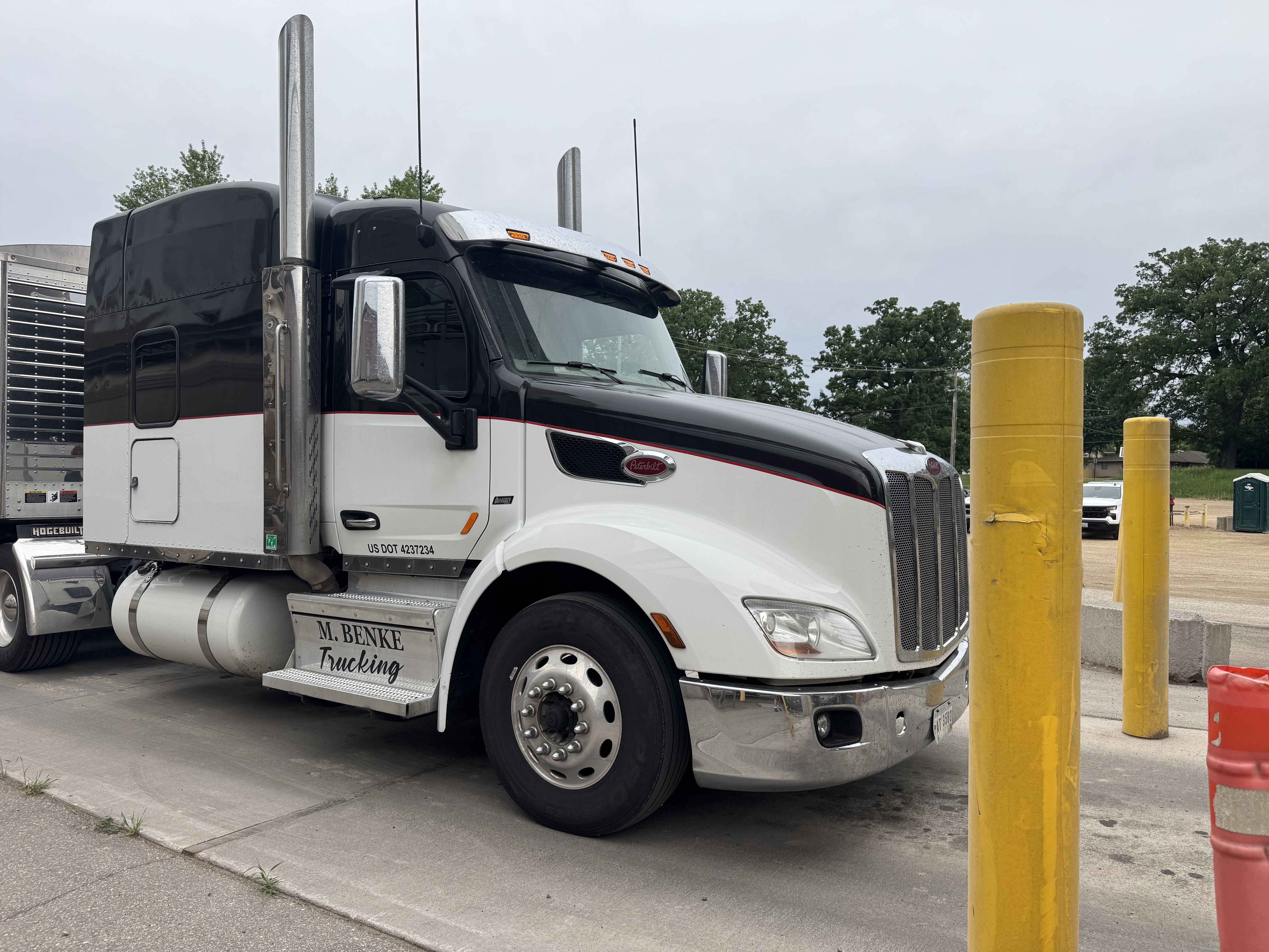 2020 PETERBILT 579 in Winona, MN