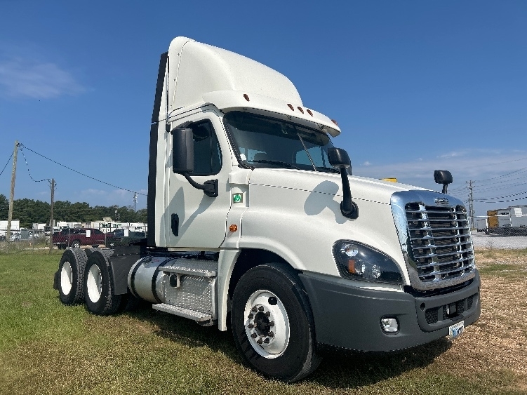 2019 FREIGHTLINER CASCADIA 125 in Hattiesburg, MS
