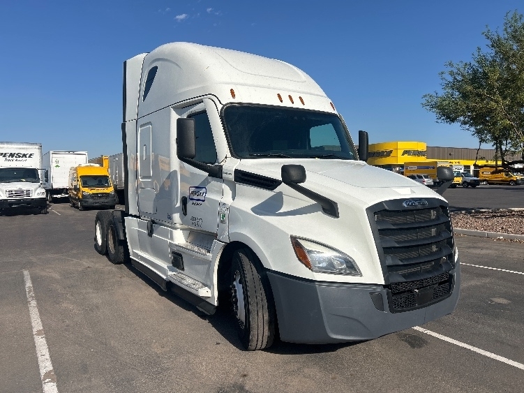 2021 FREIGHTLINER CASCADIA 126 in Phoenix, AZ