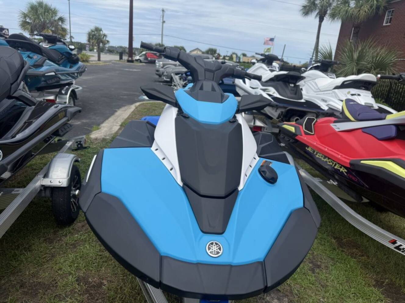 A photo of this 2026 Yamaha Jetblaster DLX 2-Up