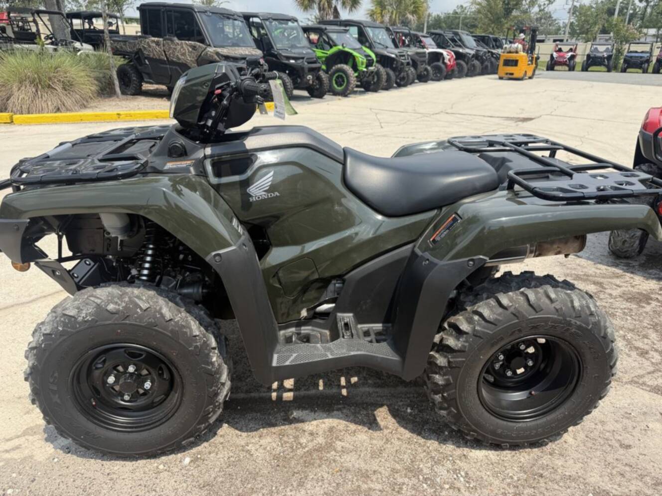 A photo of this 2027 Honda  FourTrax Foreman 4x4