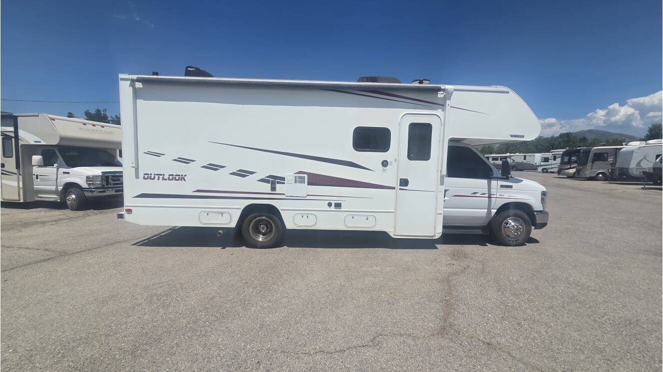 A photo of this 2019 Winnebago Outlook 25J