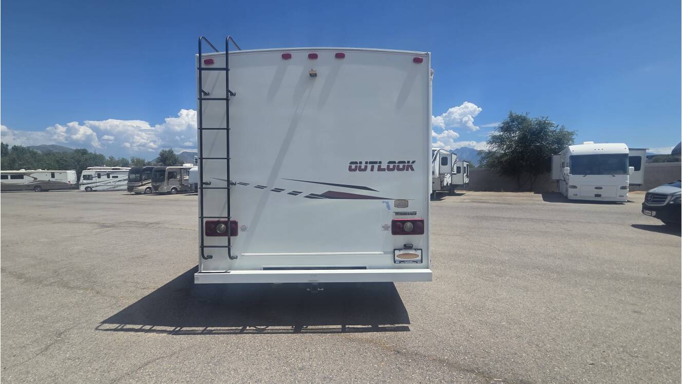 A photo of this 2019 Winnebago Outlook 25J