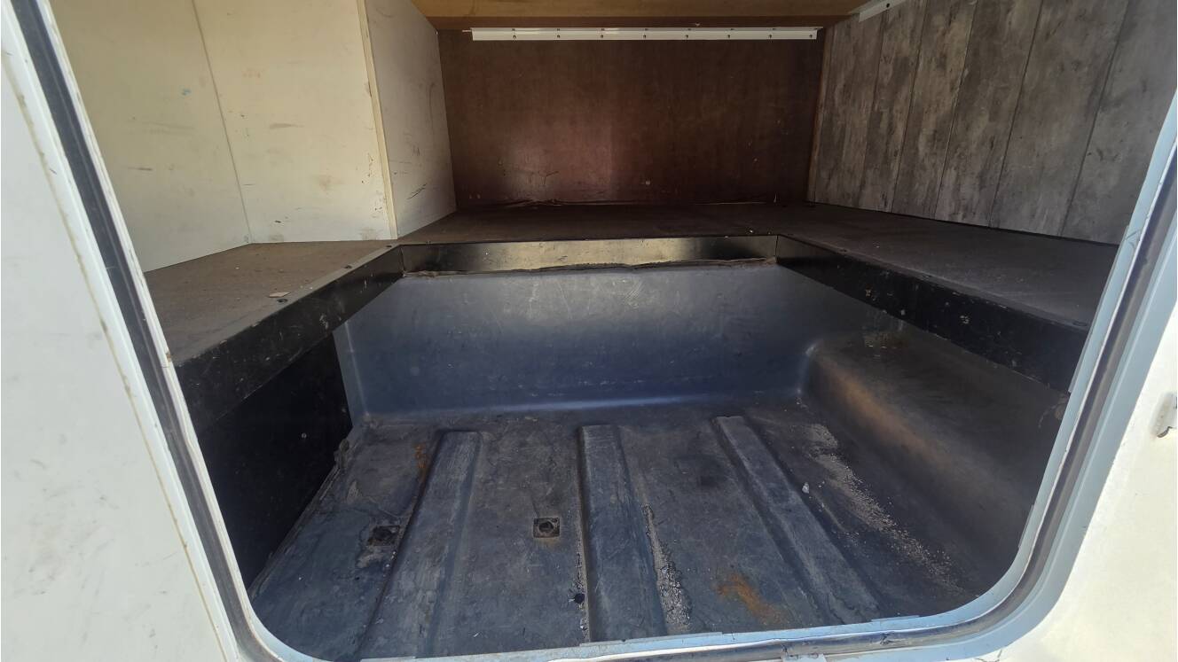 A photo of this 2019 Winnebago Outlook 25J