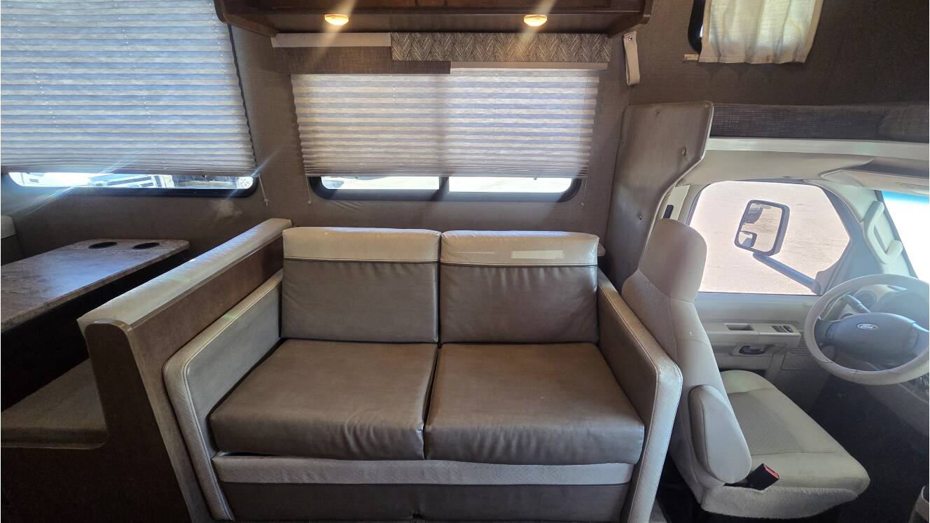 A photo of this 2019 Winnebago Outlook 25J