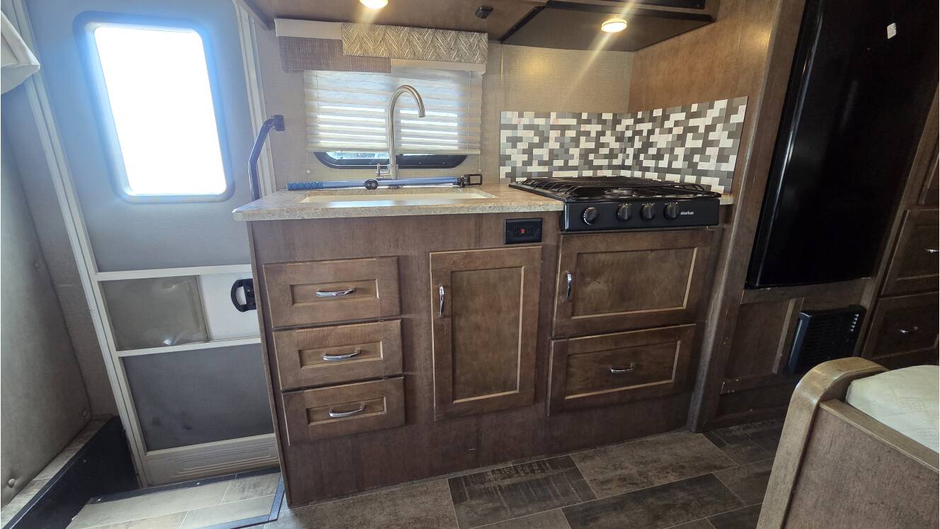 A photo of this 2019 Winnebago Outlook 25J