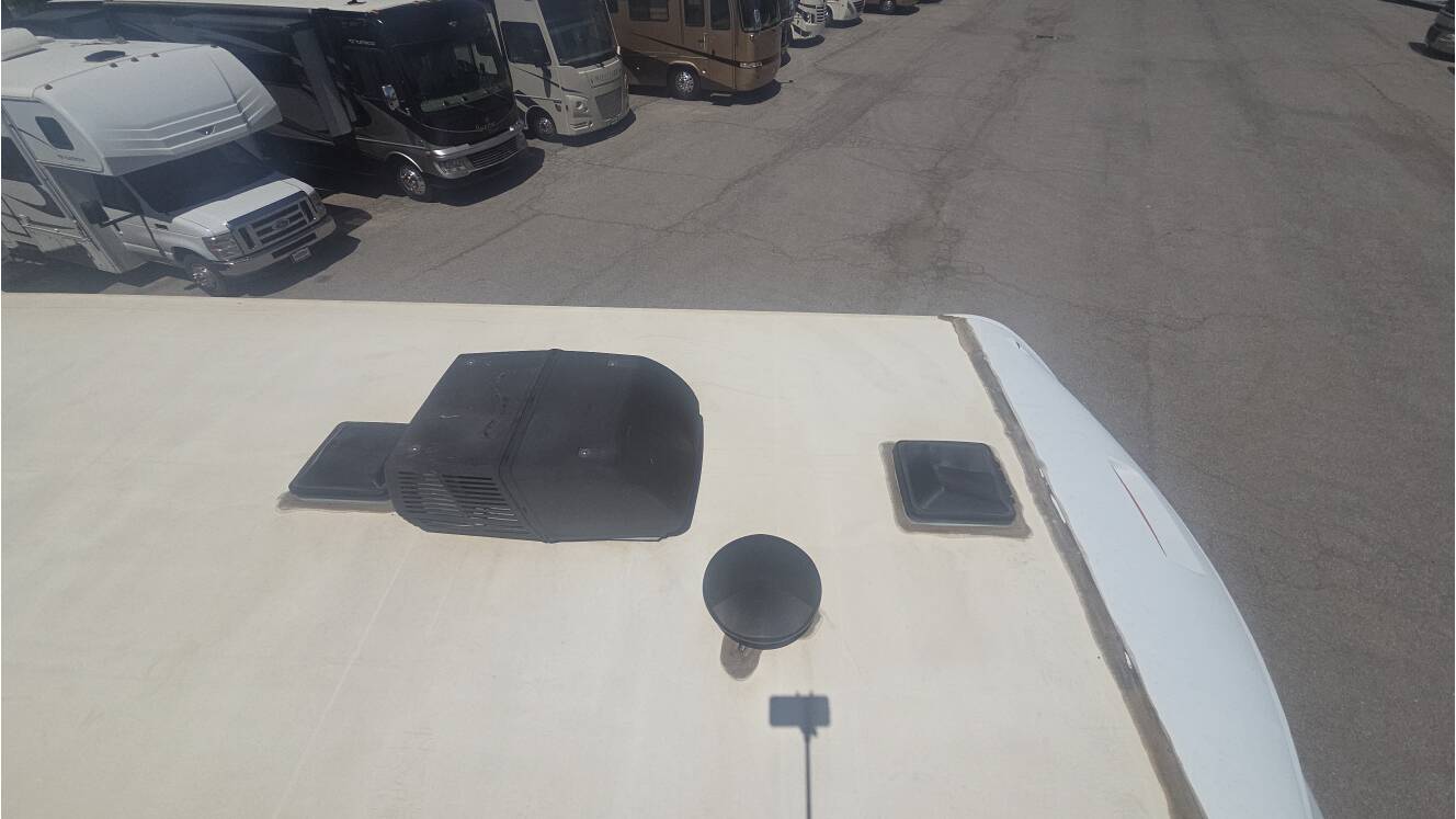 A photo of this 2019 Winnebago Outlook 25J