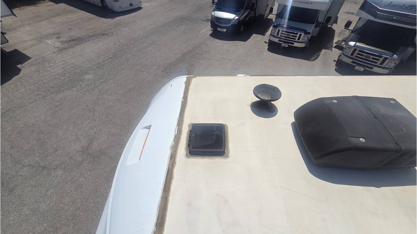 A photo of this 2019 Winnebago Outlook 25J