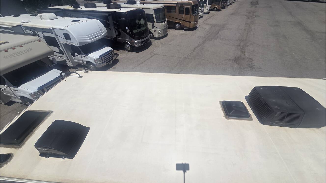 A photo of this 2019 Winnebago Outlook 25J
