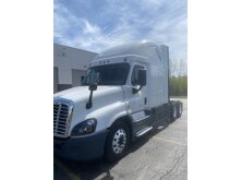 How to Sell a Class 8 Truck in a Difficult Market image