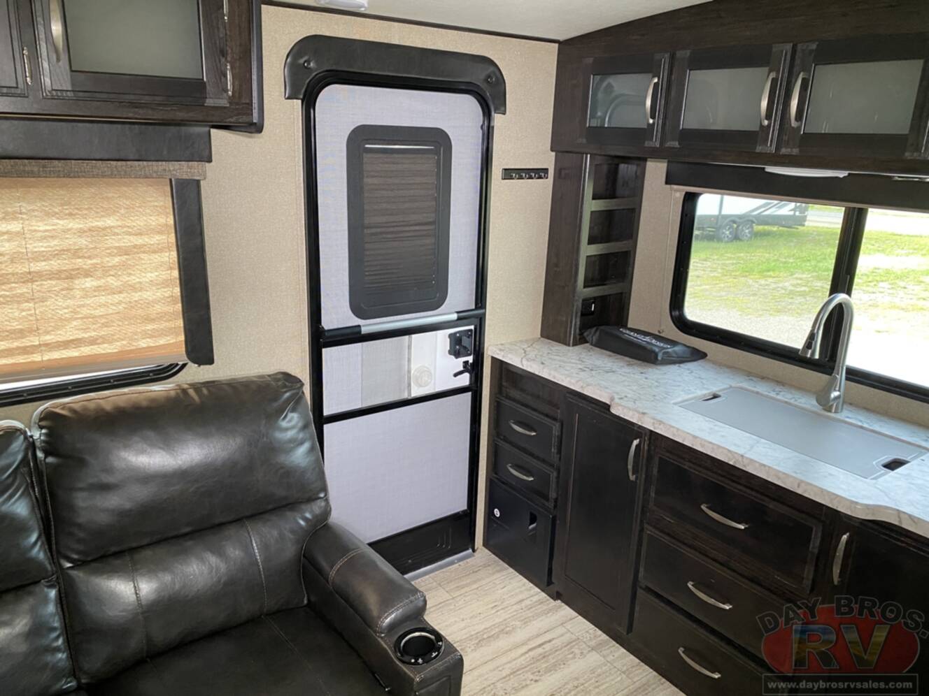A photo of this 2018 Grand Design Imagine 2250RK