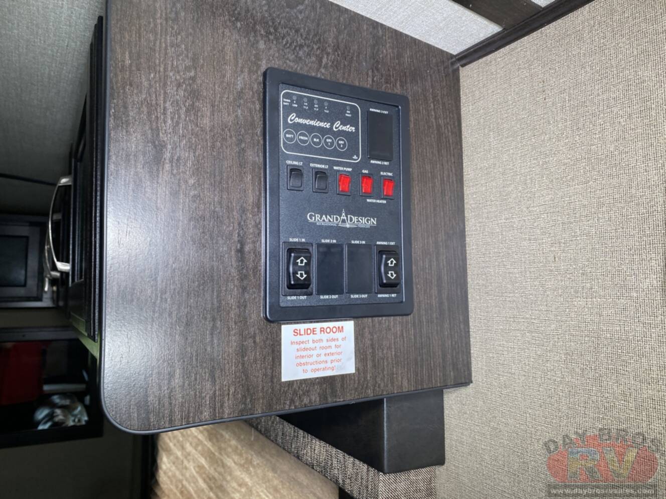 A photo of this 2018 Grand Design Imagine 2250RK