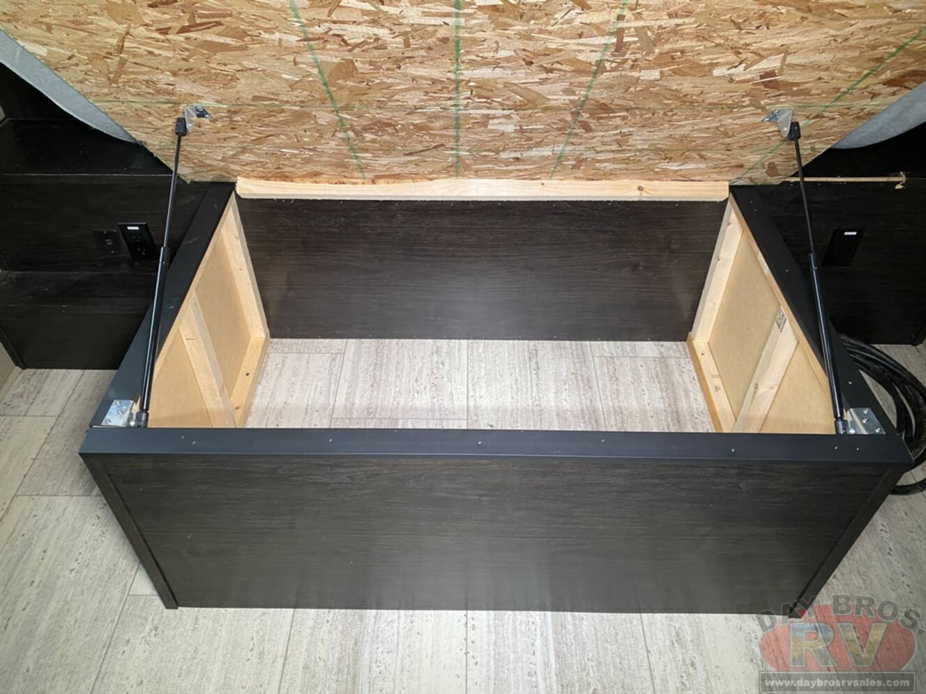 A photo of this 2018 Grand Design Imagine 2250RK