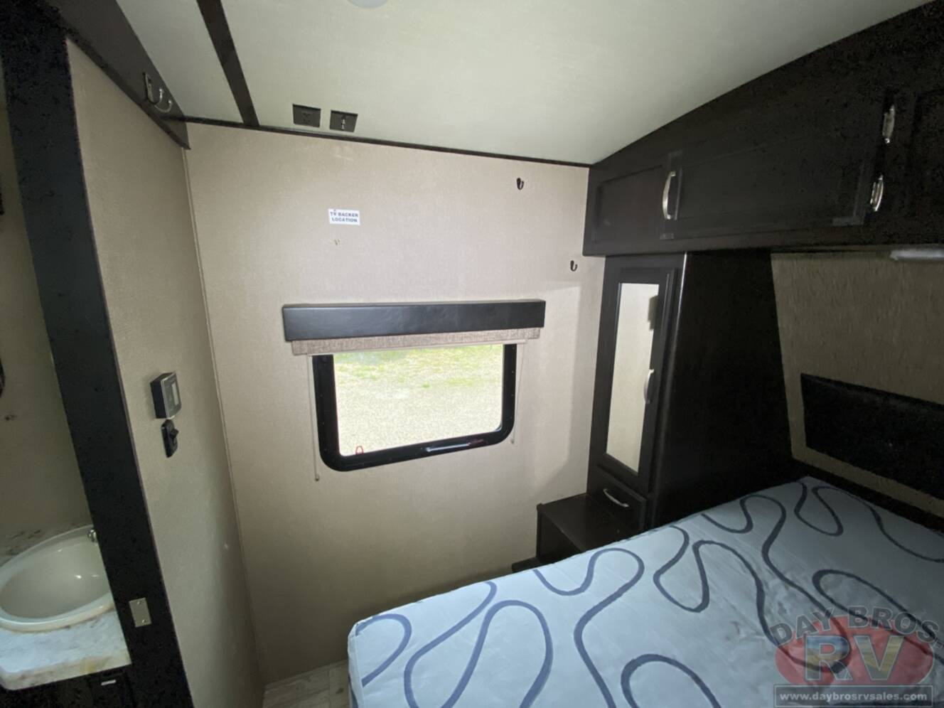 A photo of this 2018 Grand Design Imagine 2250RK