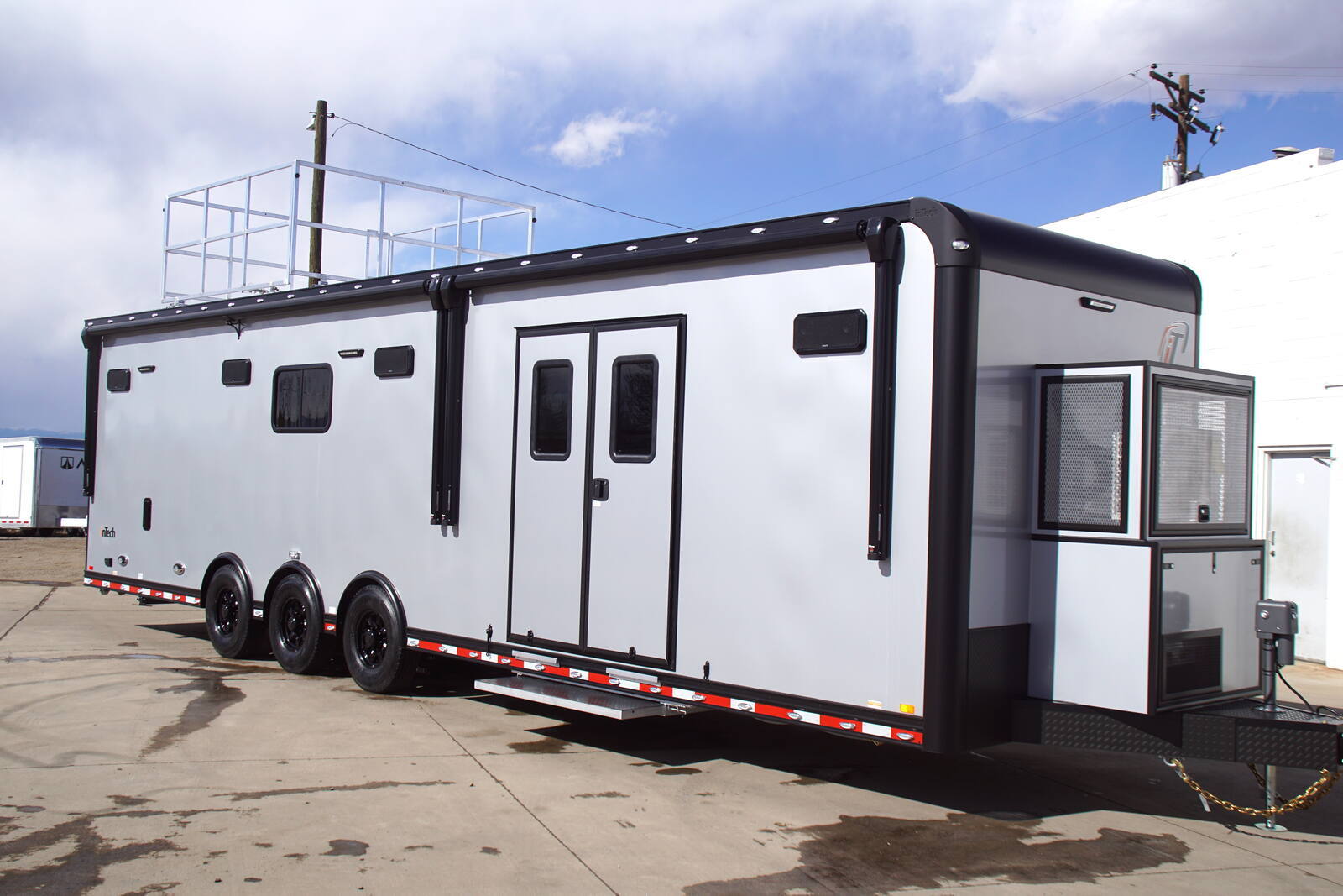 2025 INTECH TRAILERS iCon 34' in Oceanside, CA