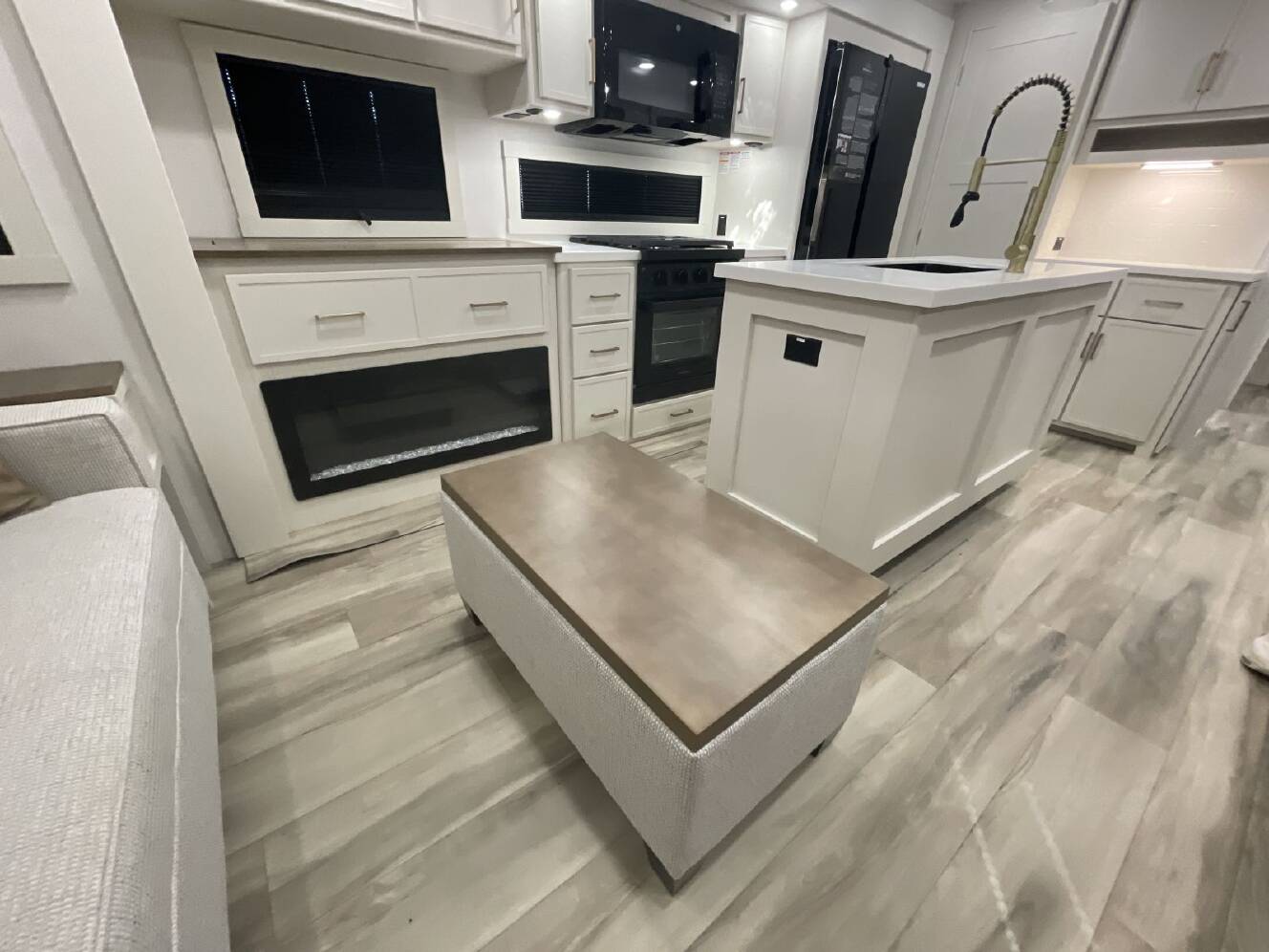 A photo of this 2027 Brinkley Rv MODEL Z AIR 297