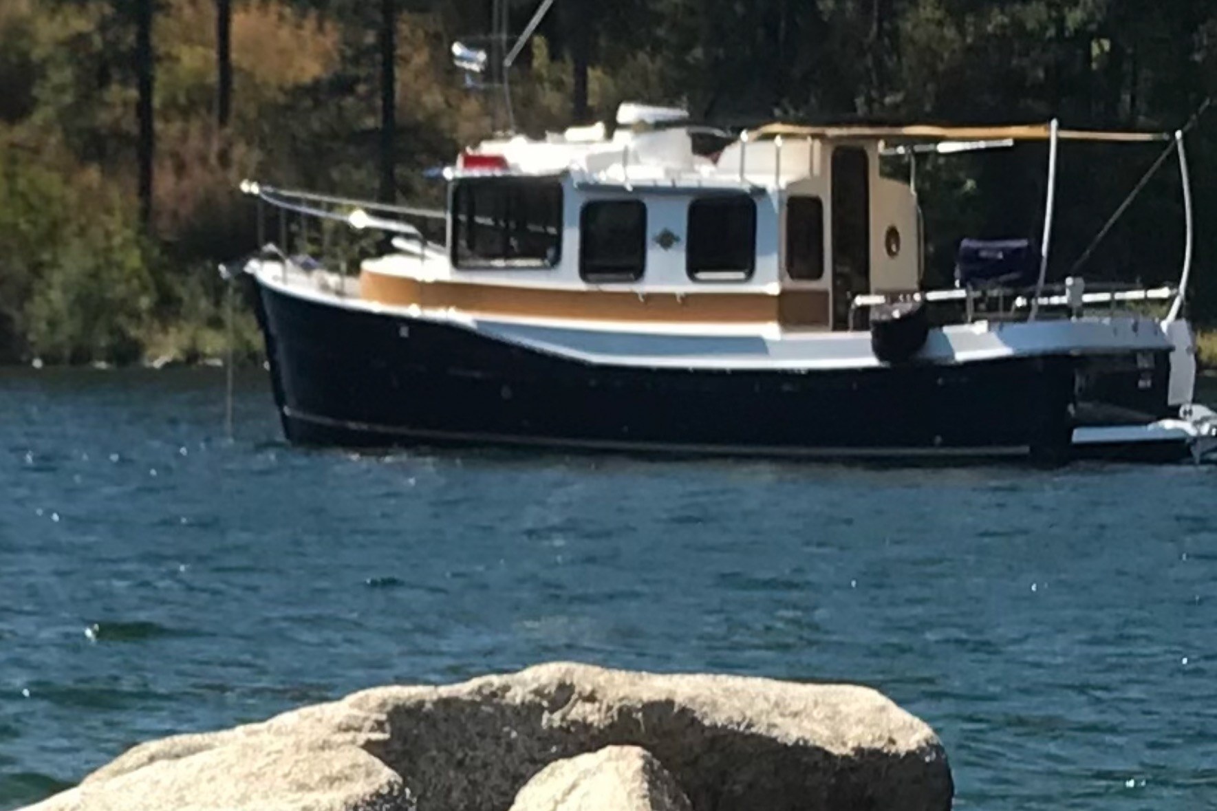 2015 Ranger Tugs R-25 SC in portland OR