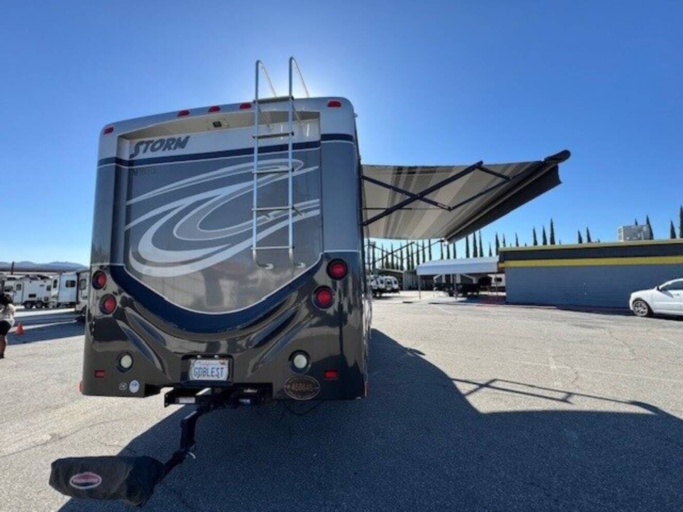 A photo of this 2016 Fleetwood STORM 28MS