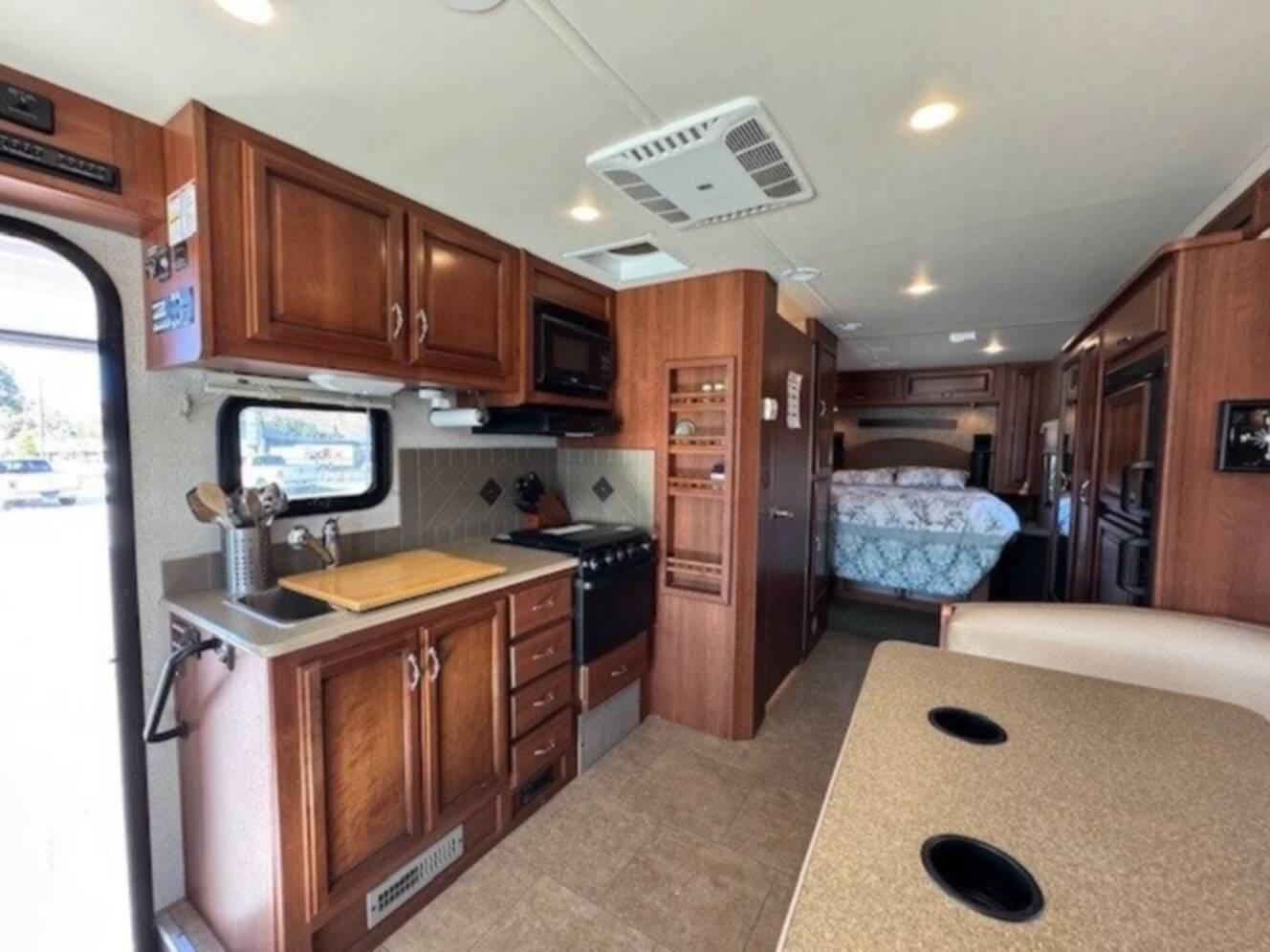 A photo of this 2016 Fleetwood STORM 28MS