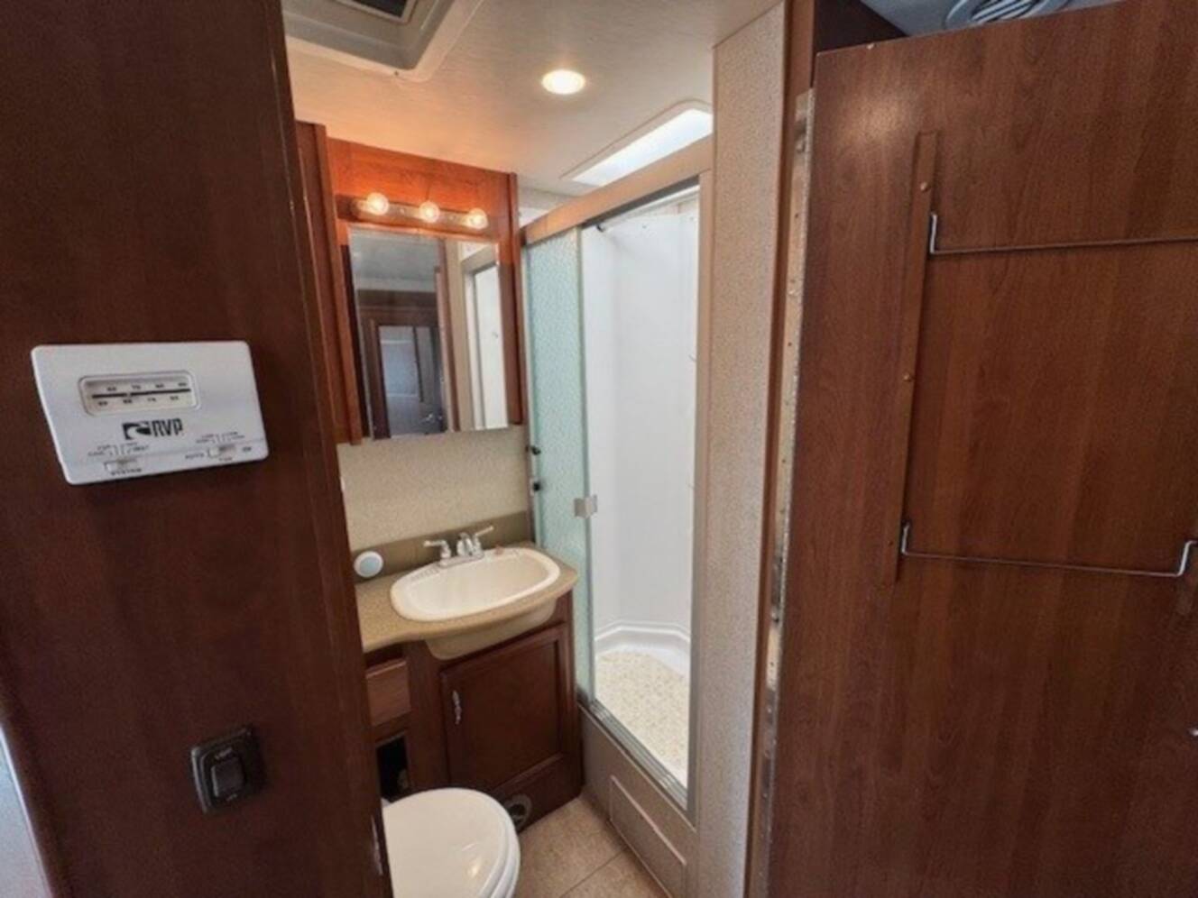 A photo of this 2016 Fleetwood STORM 28MS