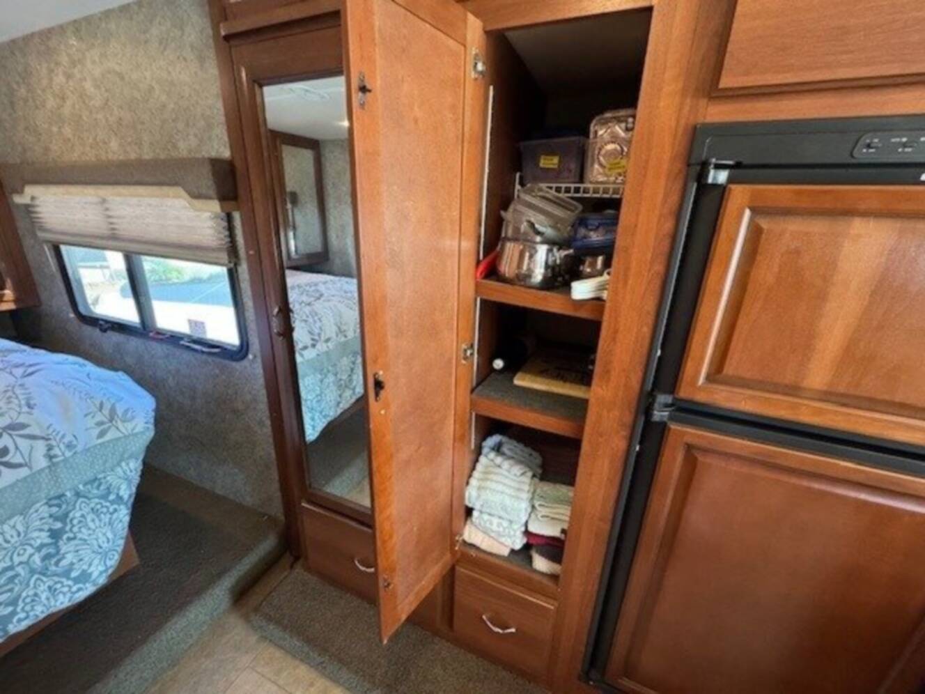 A photo of this 2016 Fleetwood STORM 28MS