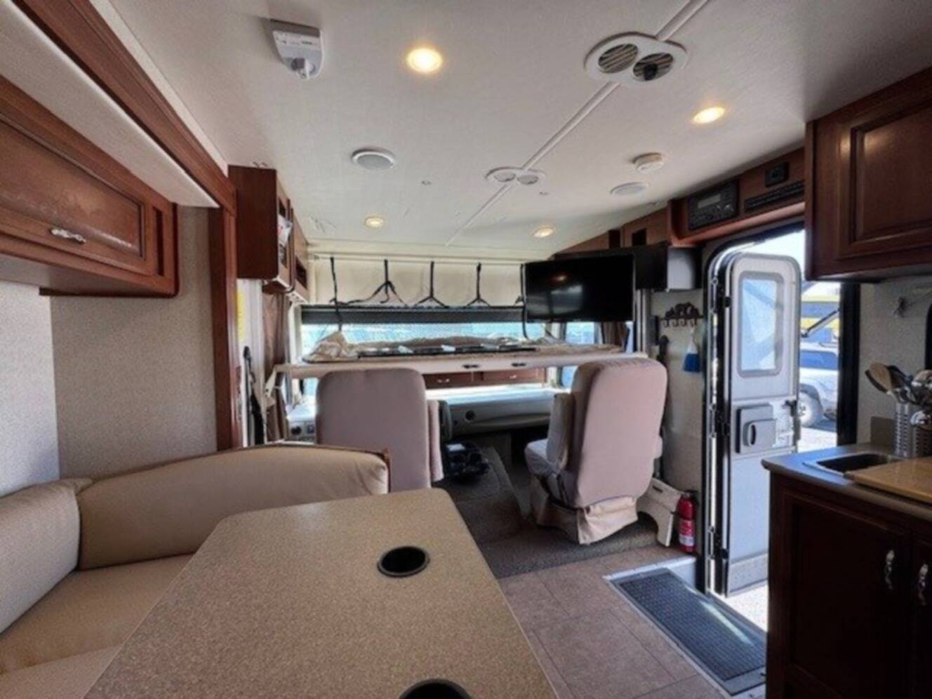 A photo of this 2016 Fleetwood STORM 28MS