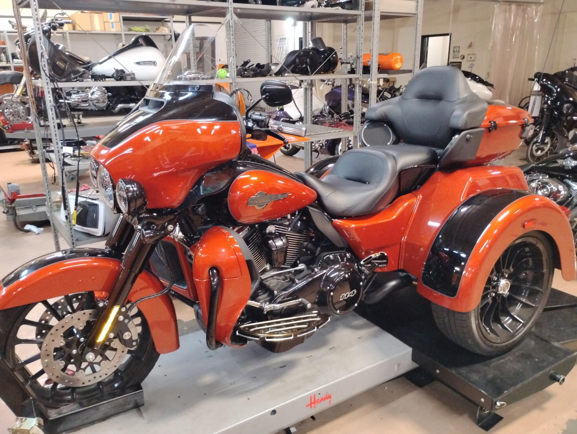 2025 Harley-Davidson Tri Glide Ultra ULTRA CLASSIC in Winterville, NC