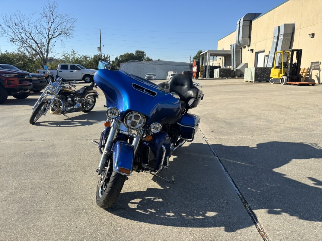 2017 Harley-Davidson Ultra Limited Low ULTRA LIMITED LOW in Winterville, NC