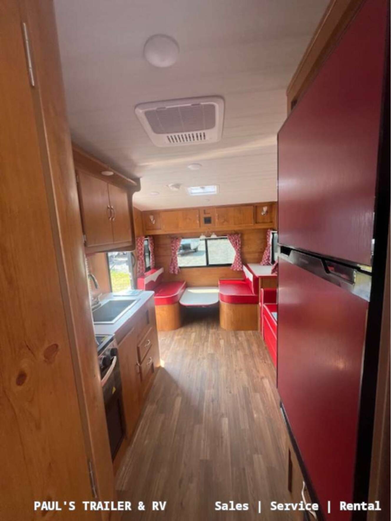 A photo of this 2027 Gulf Stream Vintage Cruiser 23TWS