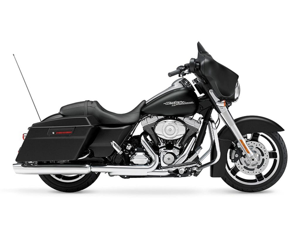 2013 Harley-Davidson® FLHX - Street Glide® FLHX in Burbank, OH