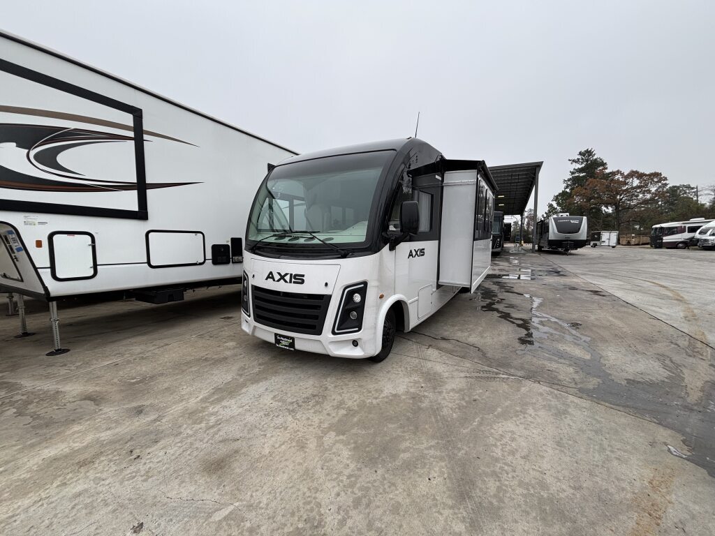 2026 Thor Motor Coach Axis 28.1 in spring TX