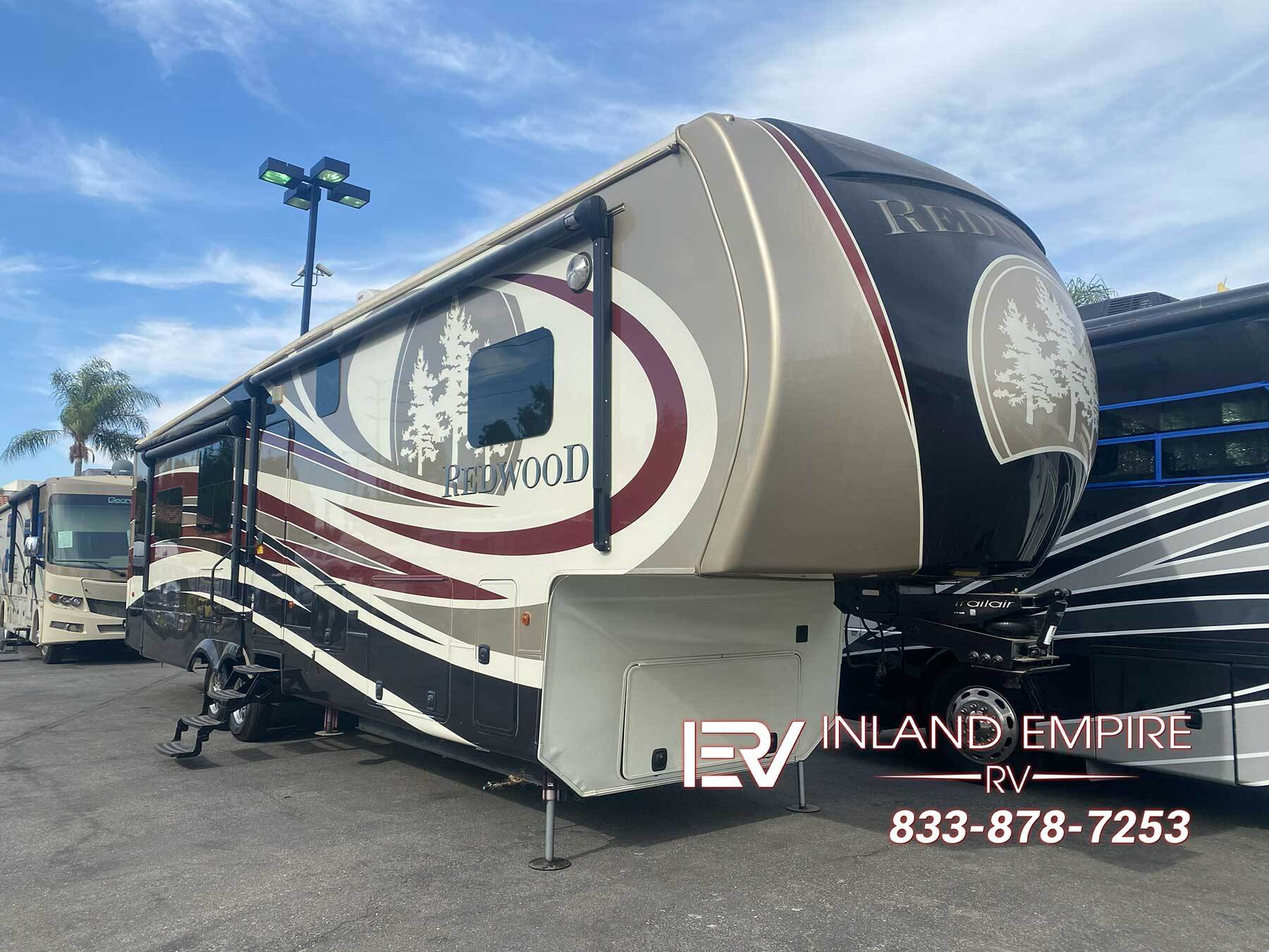 2015 Redwood Redwood 38GK RV
