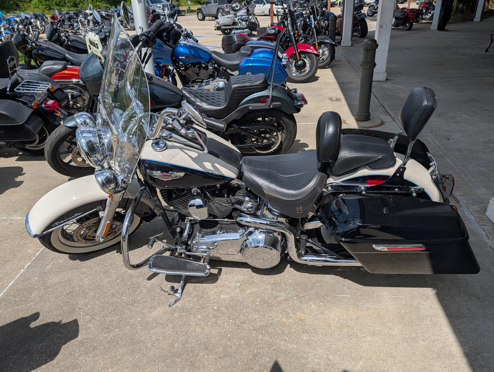 2013 Harley-Davidson Softail Deluxe DELUXE in Winterville, NC