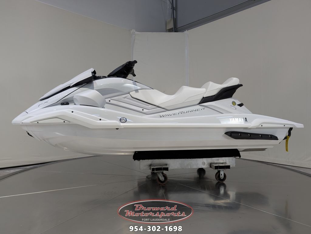 2026 Yamaha Waverunners FX Cruiser SVHO® in fort lauderdale FL