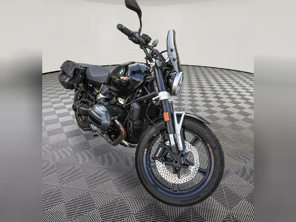 2024 BMW R 12 Blackstorm Metallic