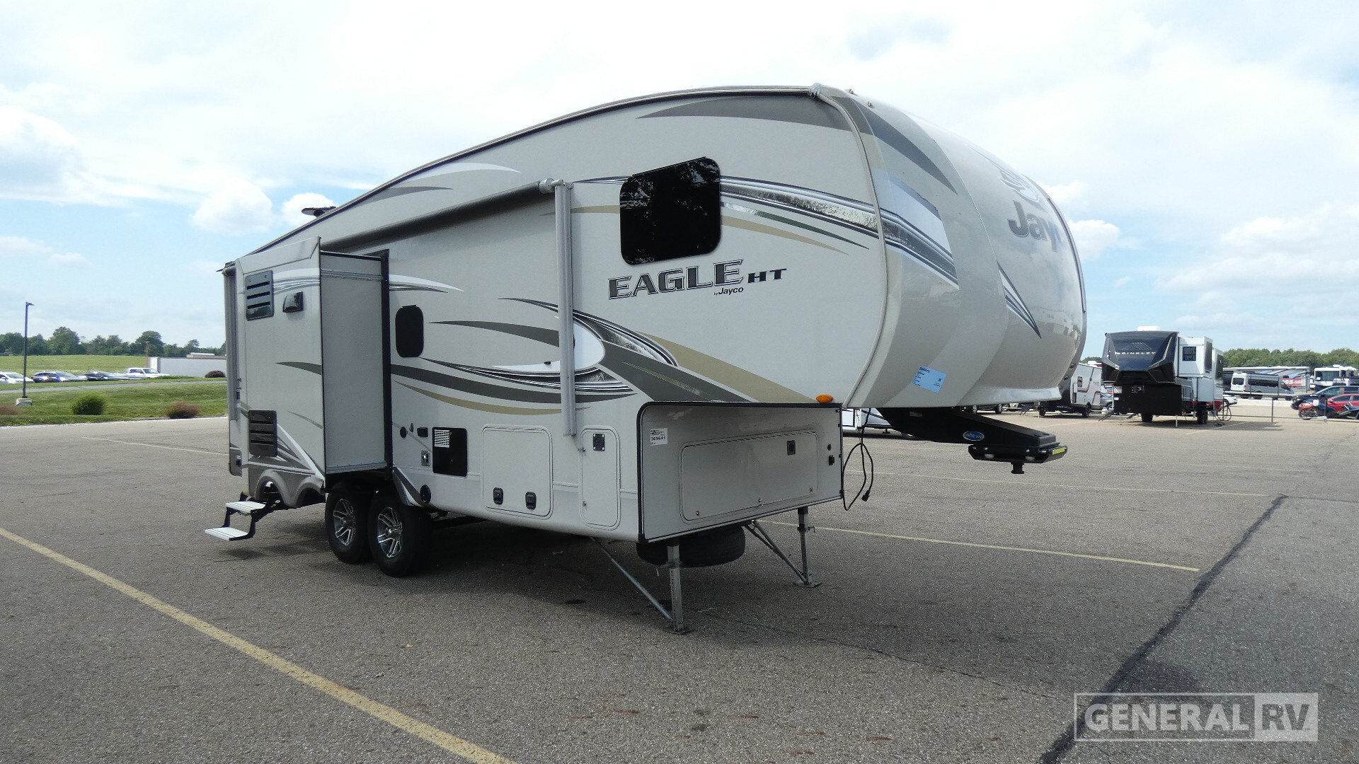2018 Jayco EAGLE 24.5CKTS in north canton OH