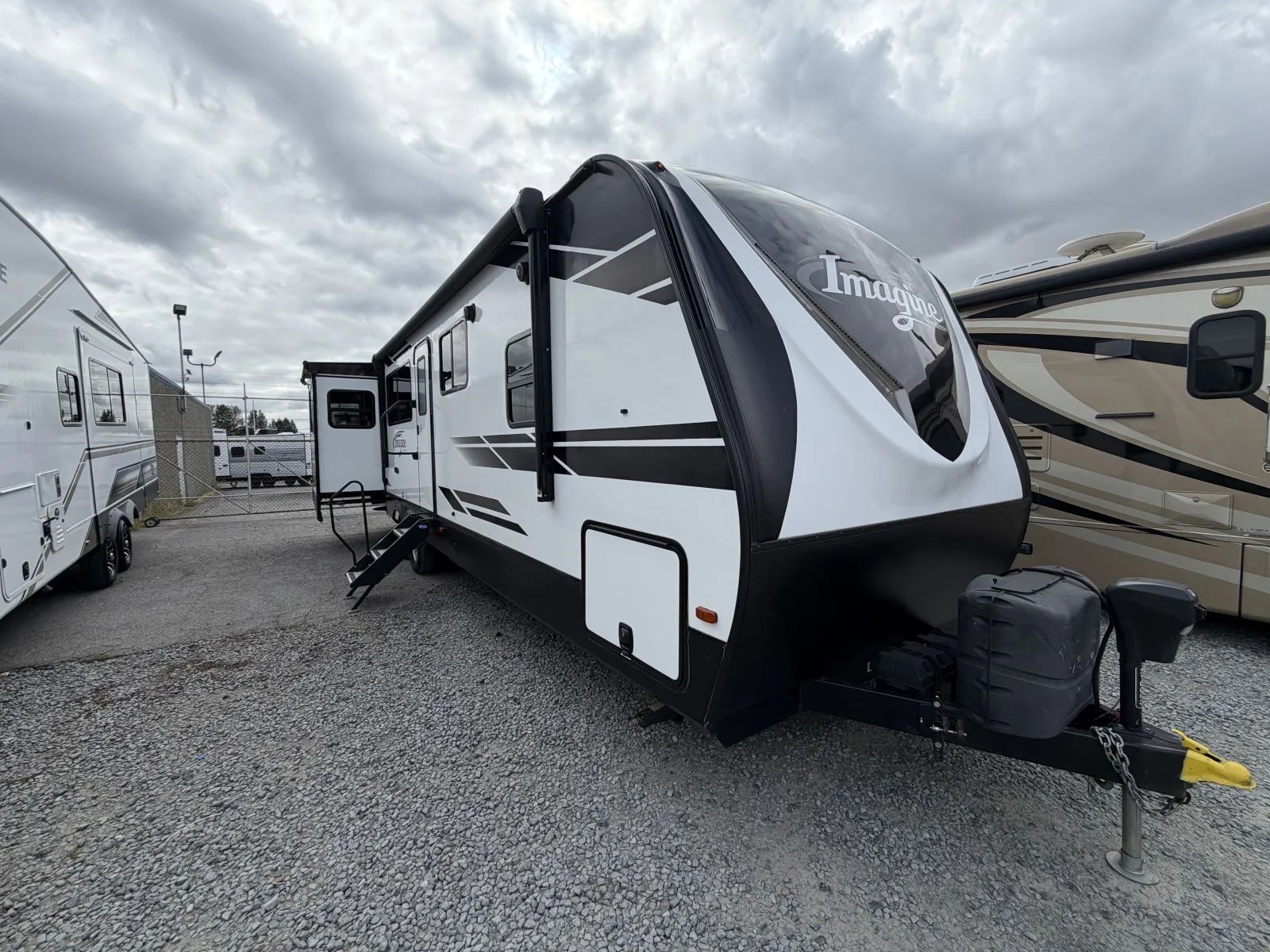 2022 Grand Design IMAGINE 3100RD in kent WA